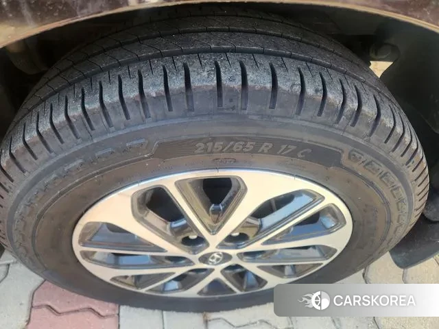 Hyundai The New Grand Starex id 2392113 из Кореи 16