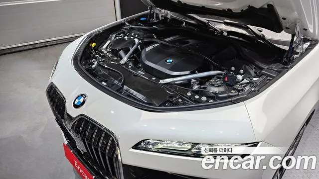 BMW 7 Series (G70) id 2609508 из Кореи 16