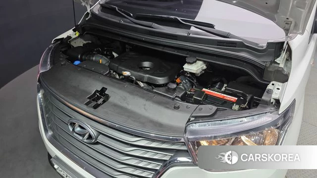 Hyundai The New Grand Starex id 3955477 из Кореи 16