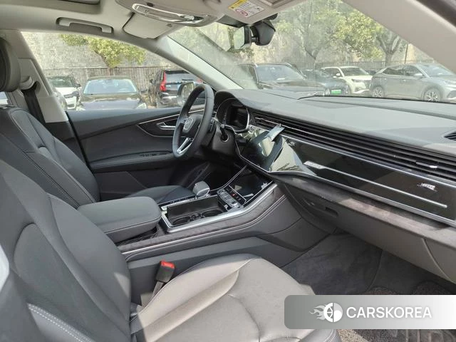 Audi Q8 id 4239968 из Китая 16