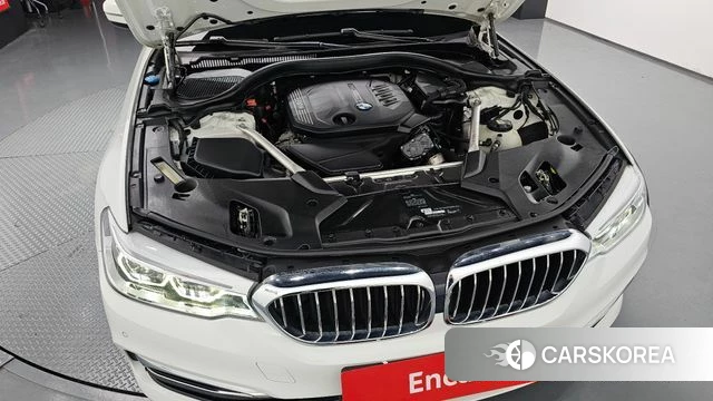 BMW 5 Series (G30) id 4717404 из Кореи 16