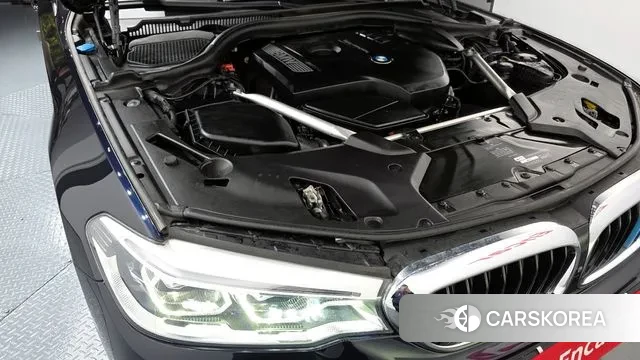 BMW 5 Series (G30) id 3449795 из Кореи 16