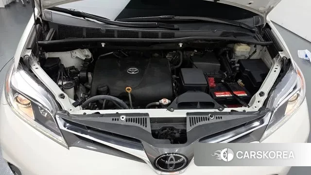 Toyota Sienna id 3418253 из Кореи 16