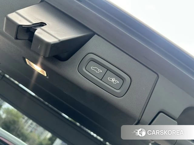 Volvo XC60 id 4213291 из Китая 17
