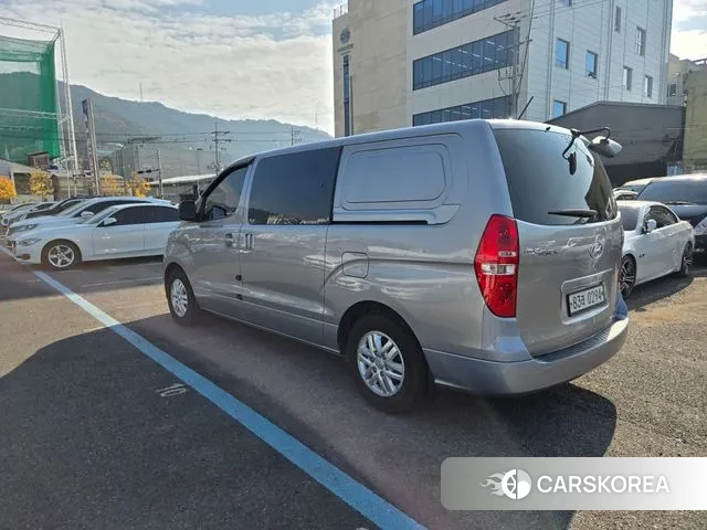 Hyundai The New Grand Starex id 3402297 из Кореи 16