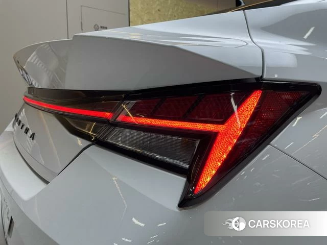 Hyundai Elantra id 4320949 из Китая 23