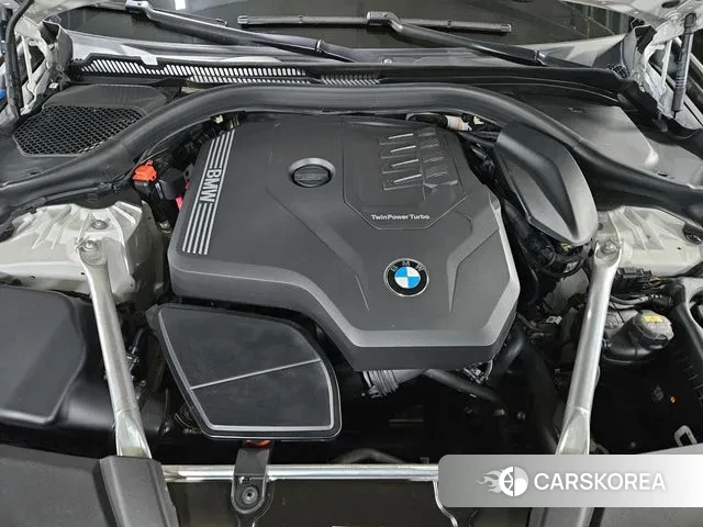 BMW 5 Series (G30) id 3586139 из Кореи 16