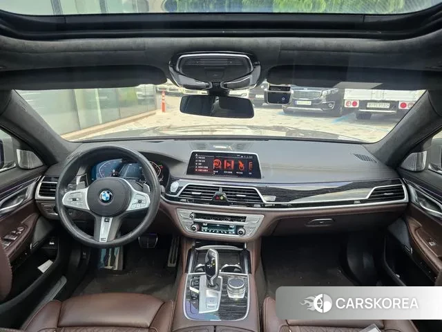 BMW 7 Series (G11) id 2979804 из Кореи 16