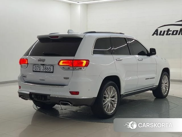 Jeep Grand Cherokee id 4351251 из Кореи 16