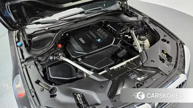 BMW 5 Series (G30) id 3536231 из Кореи 16