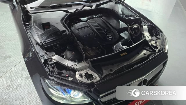 Mercedes-Benz E-Class W213 id 4225763 из Кореи 28