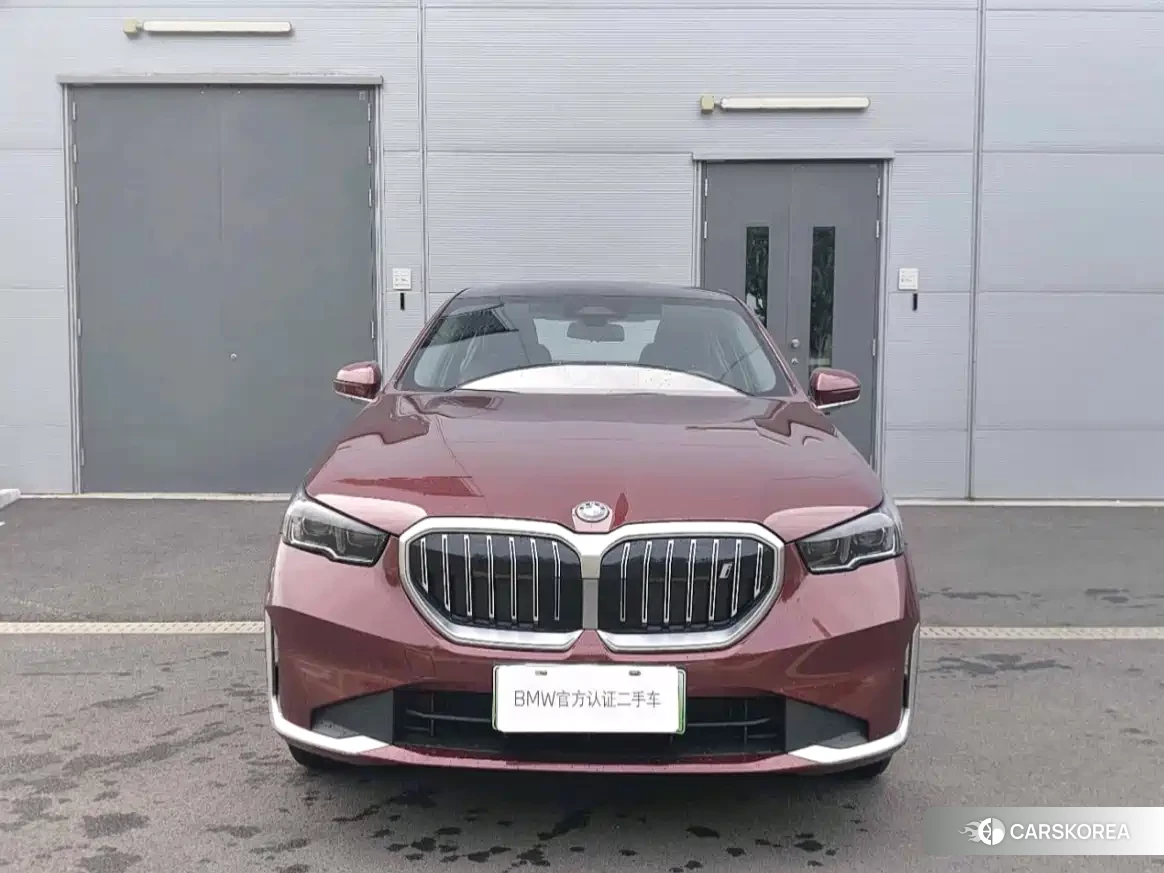 BMW i5 id 4659904 из Китая 10