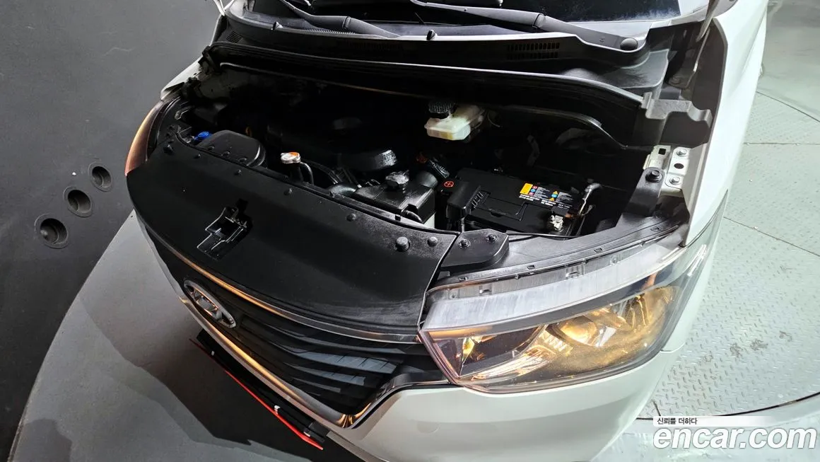 Hyundai The New Grand Starex id 2107797 из Кореи 16