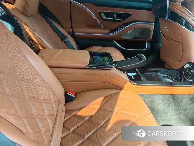 Mercedes-Benz Maybach S-class id 4277755 из Китая 10