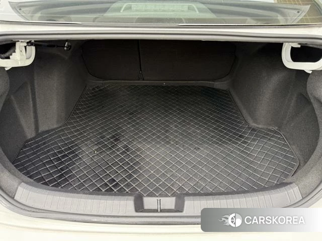 Volkswagen Sagitar id 4261084 из Китая 24