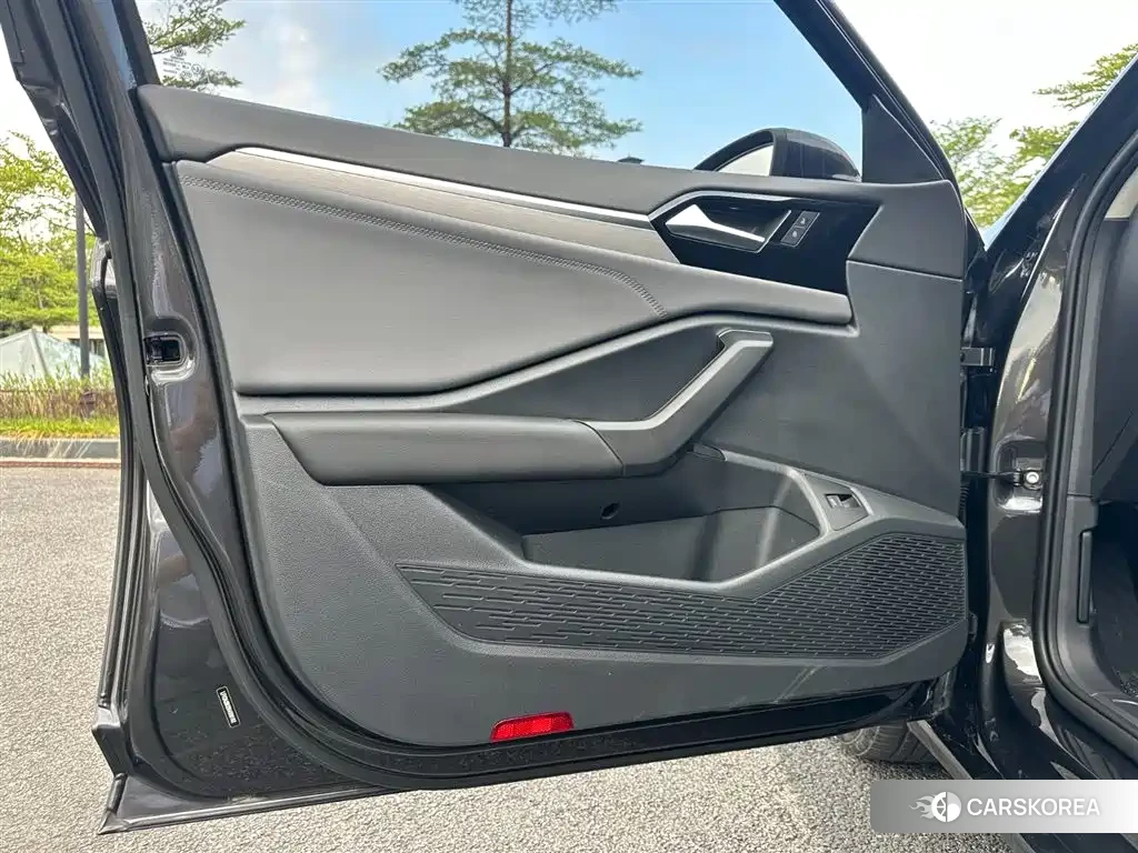 Volkswagen Sagitar id 4548381 из Китая 14