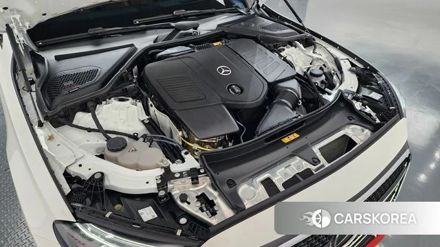 Mercedes-Benz E-Class W214 id 4539572 из Кореи 31