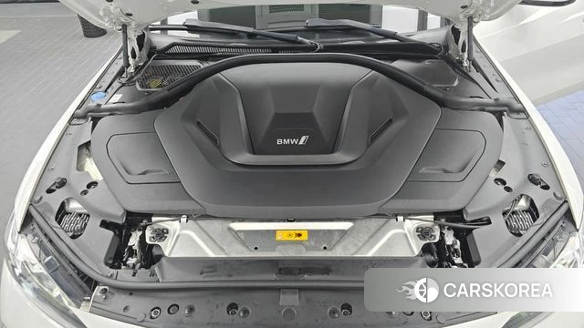 BMW i4 id 4707277 из Кореи 29