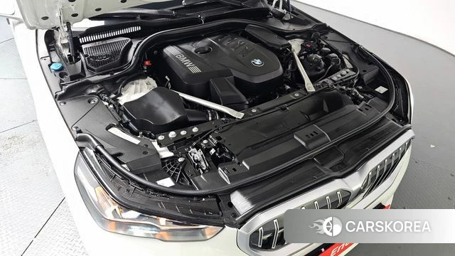 BMW 5 Series (G60) id 4681833 из Кореи 32