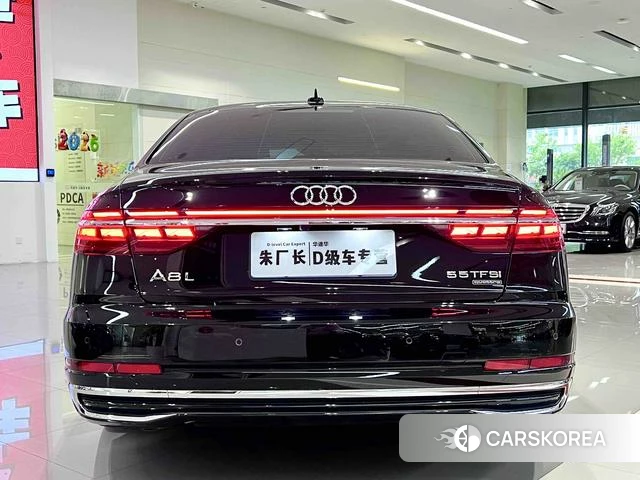 Audi A8 2024 Черный из Китая, фото 6