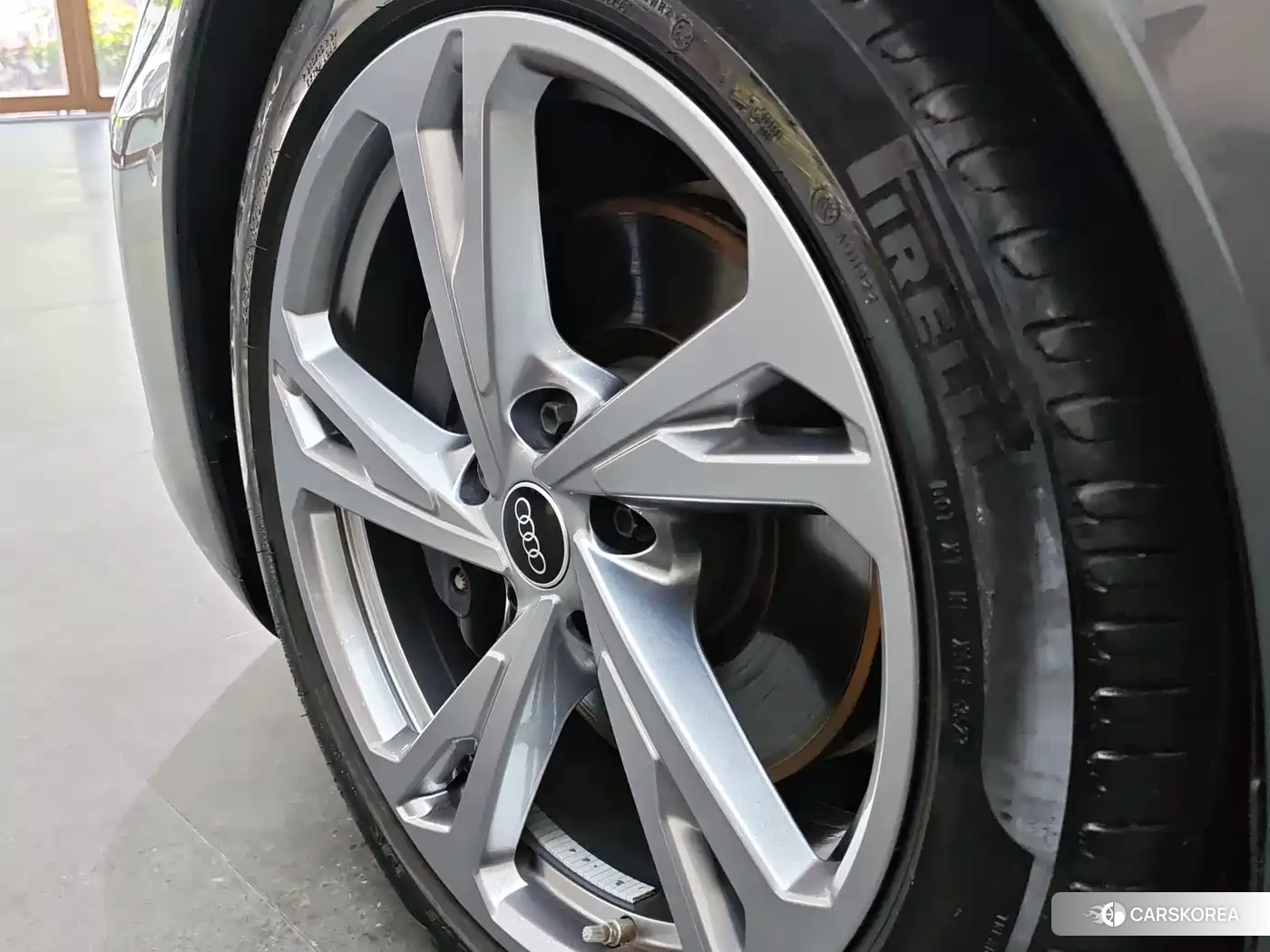 Audi e-tron GT id 4548280 из Китая 15