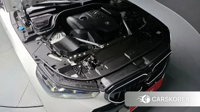 BMW 5 Series (G60) id 3341559 из Кореи 16