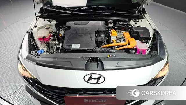 Hyundai Avante Hybrid (CN7) id 3302039 из Кореи 16