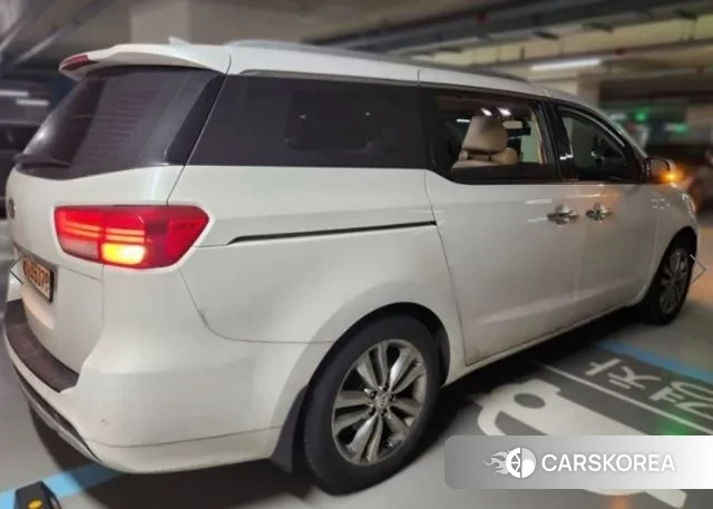 Kia All New Carnival id 3677704 из Кореи 13