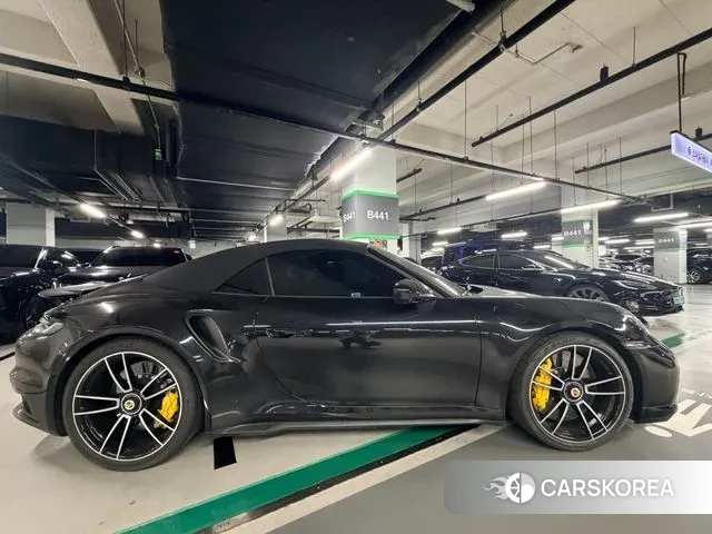 Porsche 911(992) id 3347945 из Кореи 16