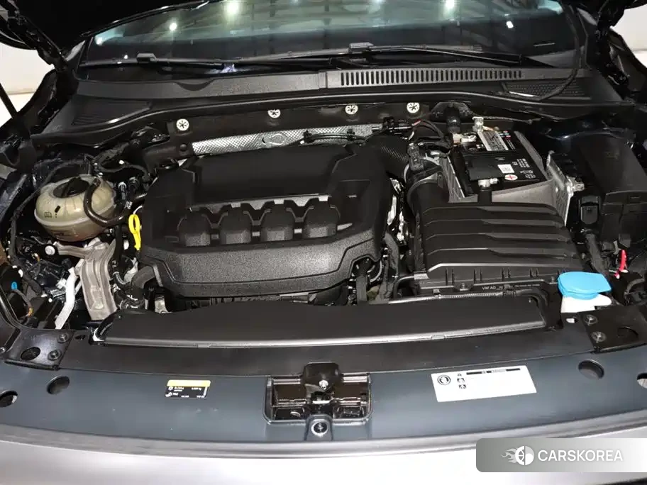 Volkswagen Passat id 4515402 из Китая 16