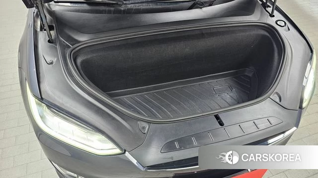 Tesla Model X id 4490792 из Кореи 16