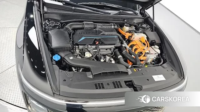 Hyundai Grandeur Hybrid (GN7) id 3158921 из Кореи 16