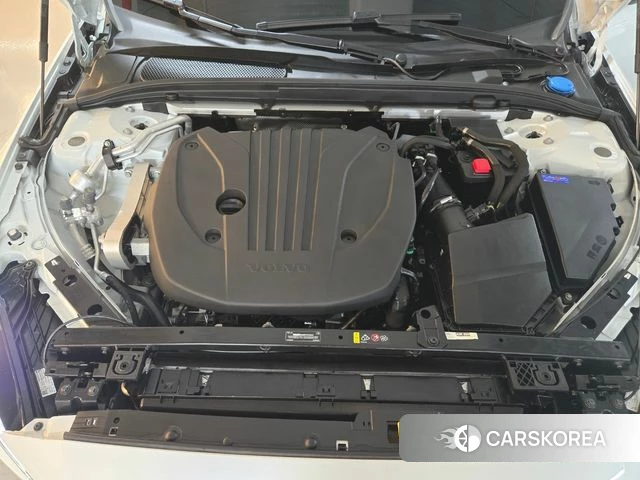 Volvo V60 Cross-Country 2nd Generation id 3939806 из Кореи 14