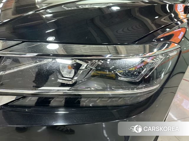 Volkswagen Passat id 4265854 из Китая 27