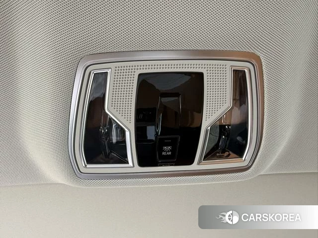 Audi A8 id 4341986 из Китая 17