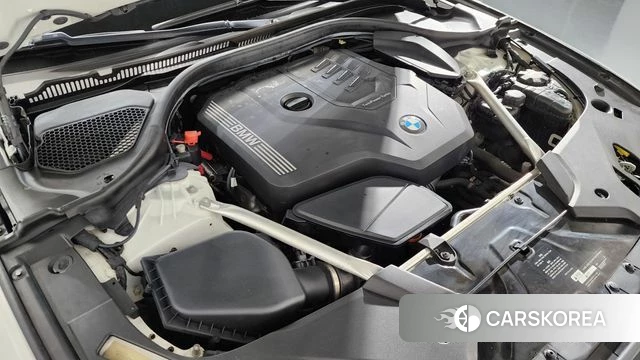 BMW 5 Series (G30) id 4662454 из Кореи 30
