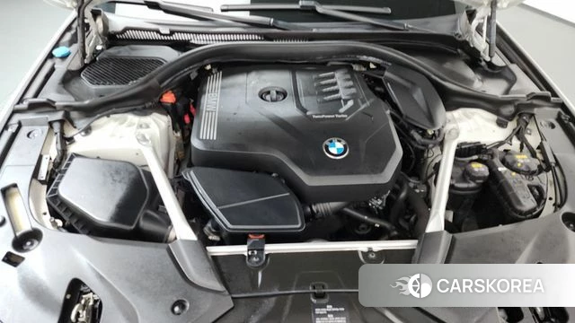 BMW 5 Series (G30) id 4625857 из Кореи 31