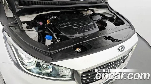 Kia The New Carnival id 2876004 из Кореи 16