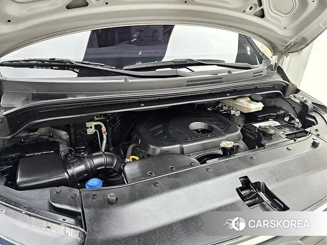 Hyundai The New Grand Starex id 3500147 из Кореи 16