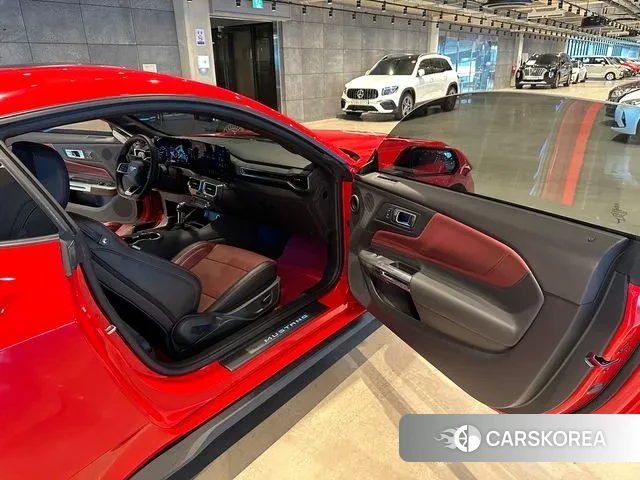 Ford Mustang 7th Generation 2024 Красный из Кореи, фото 6