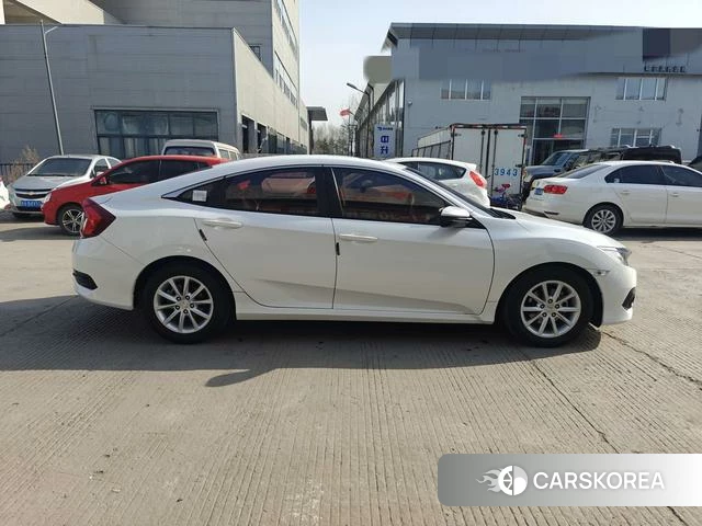 Honda Civic 2018 Белый из Китая, фото 6