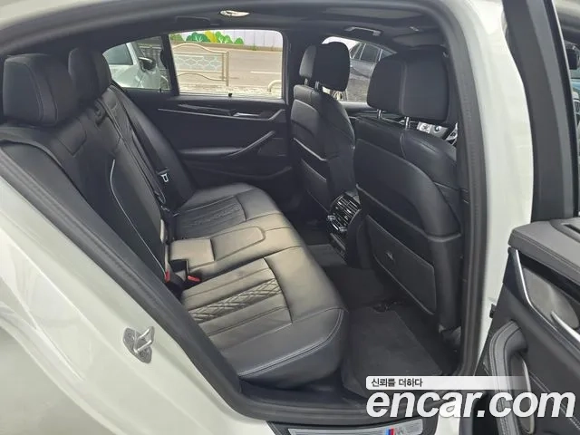 BMW 5 Series (G30) id 2874089 из Кореи 12