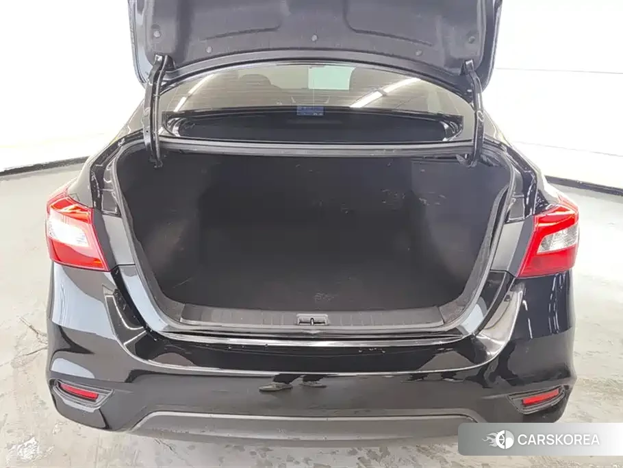 Nissan Xuan Yi id 4515502 из Китая 12