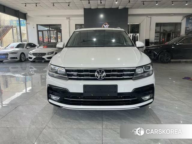 Volkswagen Tiguan L 2021 Белый из Китая, фото 6