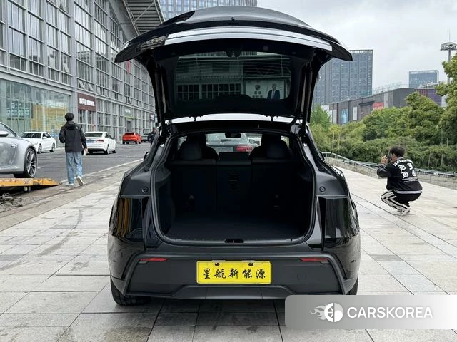 Tesla Model Y id 4199057 из Китая 15