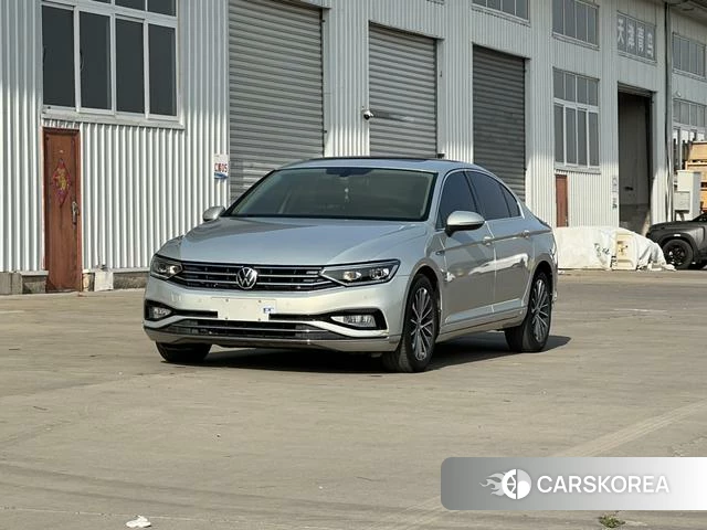 Volkswagen Magotan 2021 Шампань из Китая, фото 6