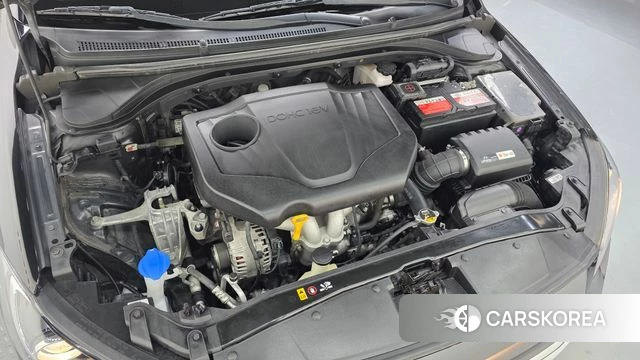 Hyundai Avante AD id 3886426 из Кореи 16