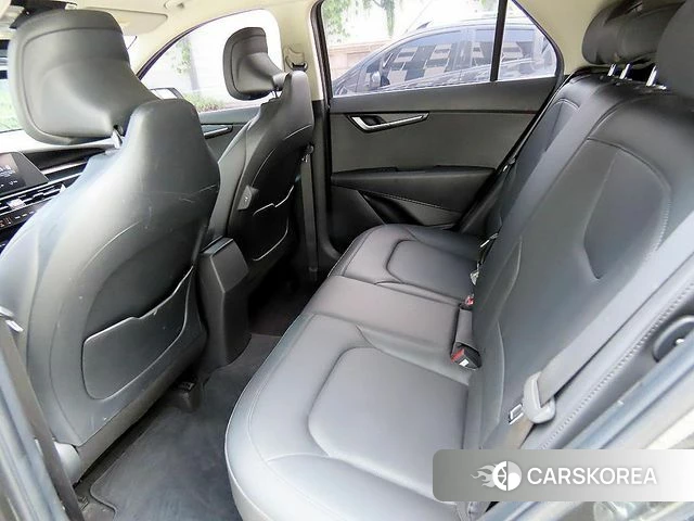Kia Di Ol Nu Niro id 4692587 из Кореи 14