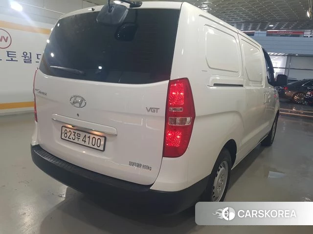 Hyundai The New Grand Starex id 4625258 из Кореи 16
