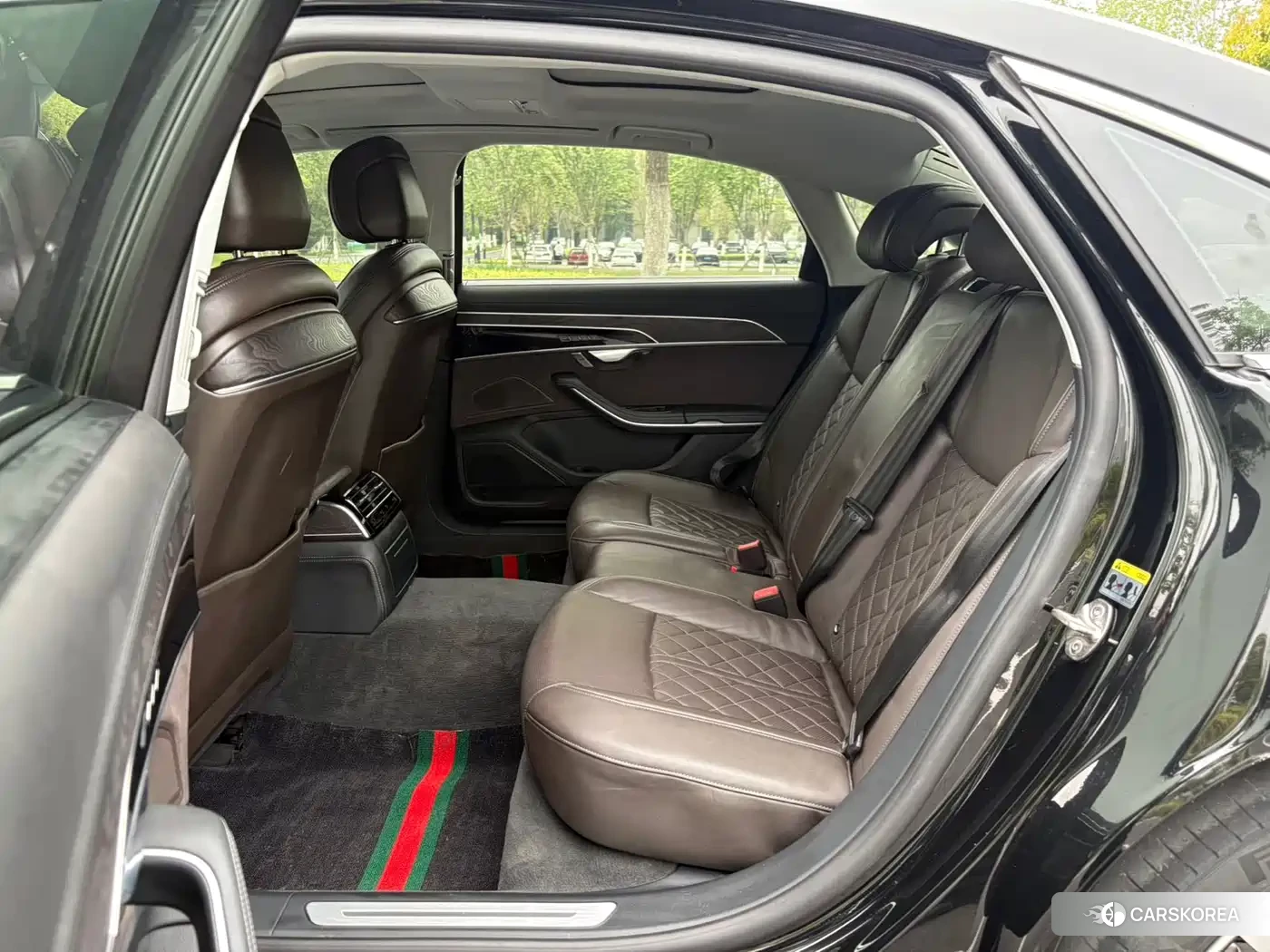 Audi A8 id 4601930 из Китая 12